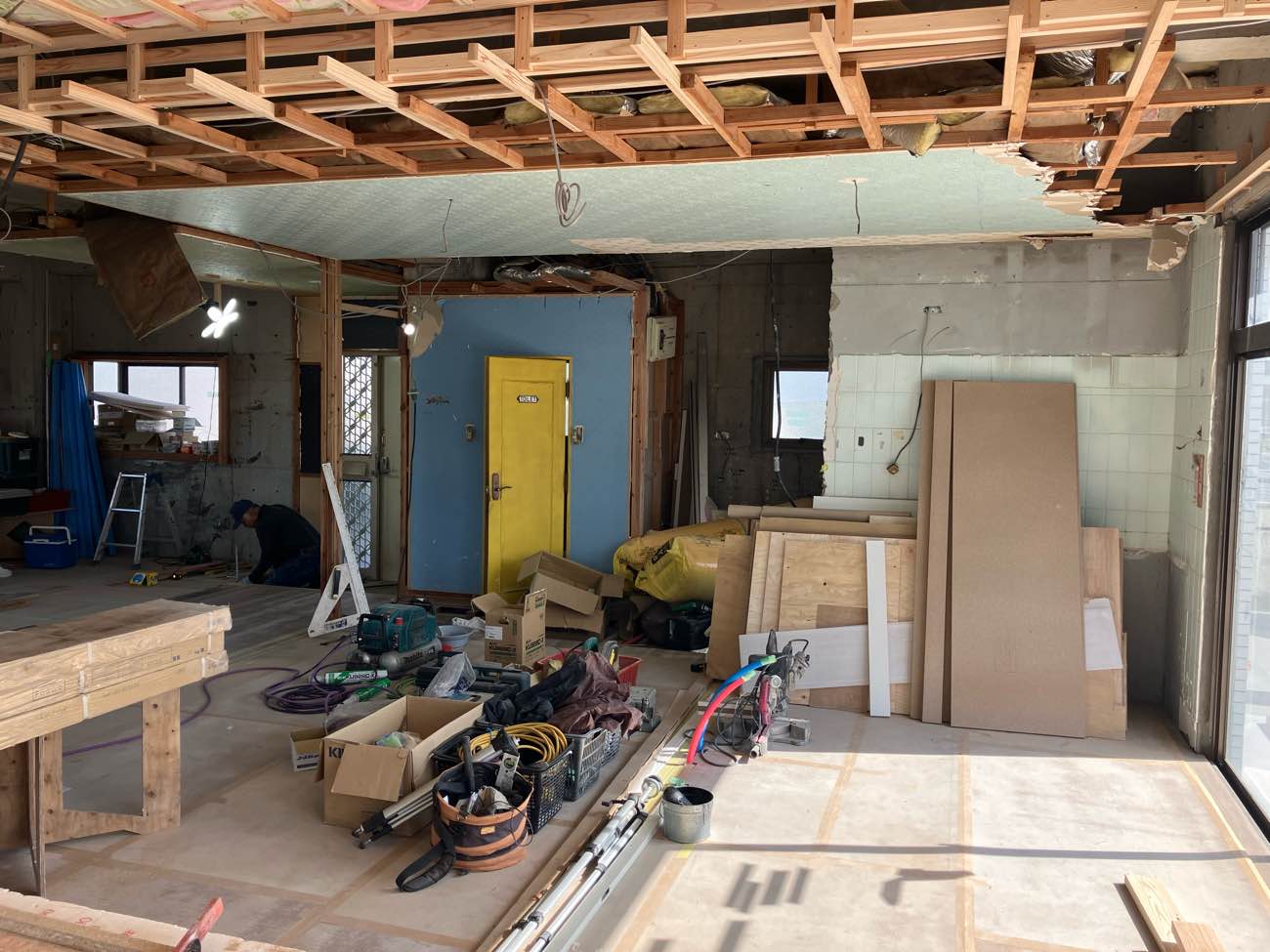 施工中のリビングの様子