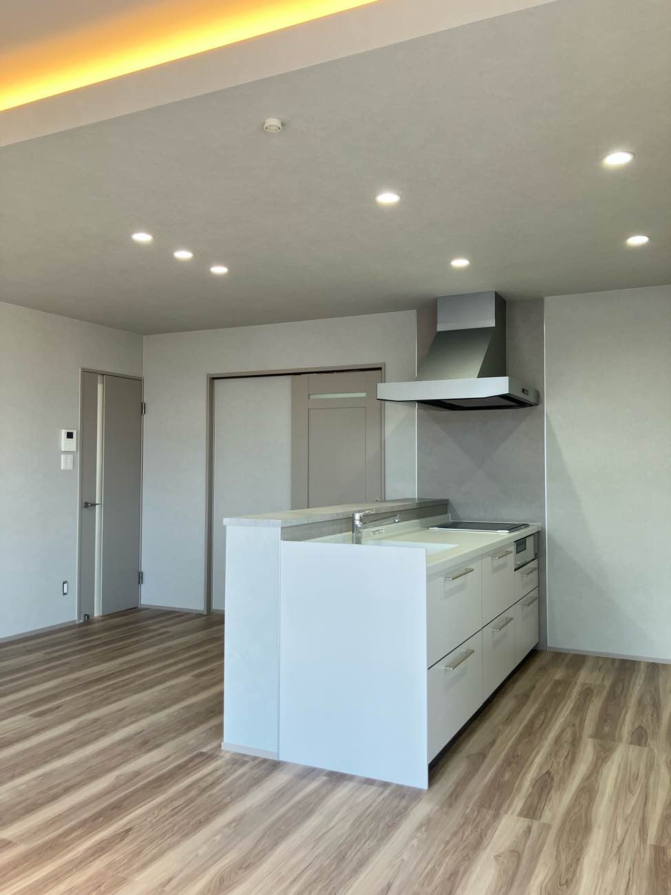 洗練された空間へ。デザイン×機能性を両立したマンションリノベーション／A様邸