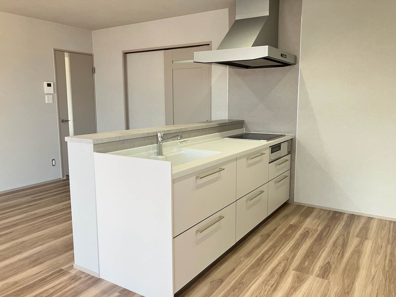 洗練された空間へ。デザイン×機能性を両立したマンションリノベーション／A様邸