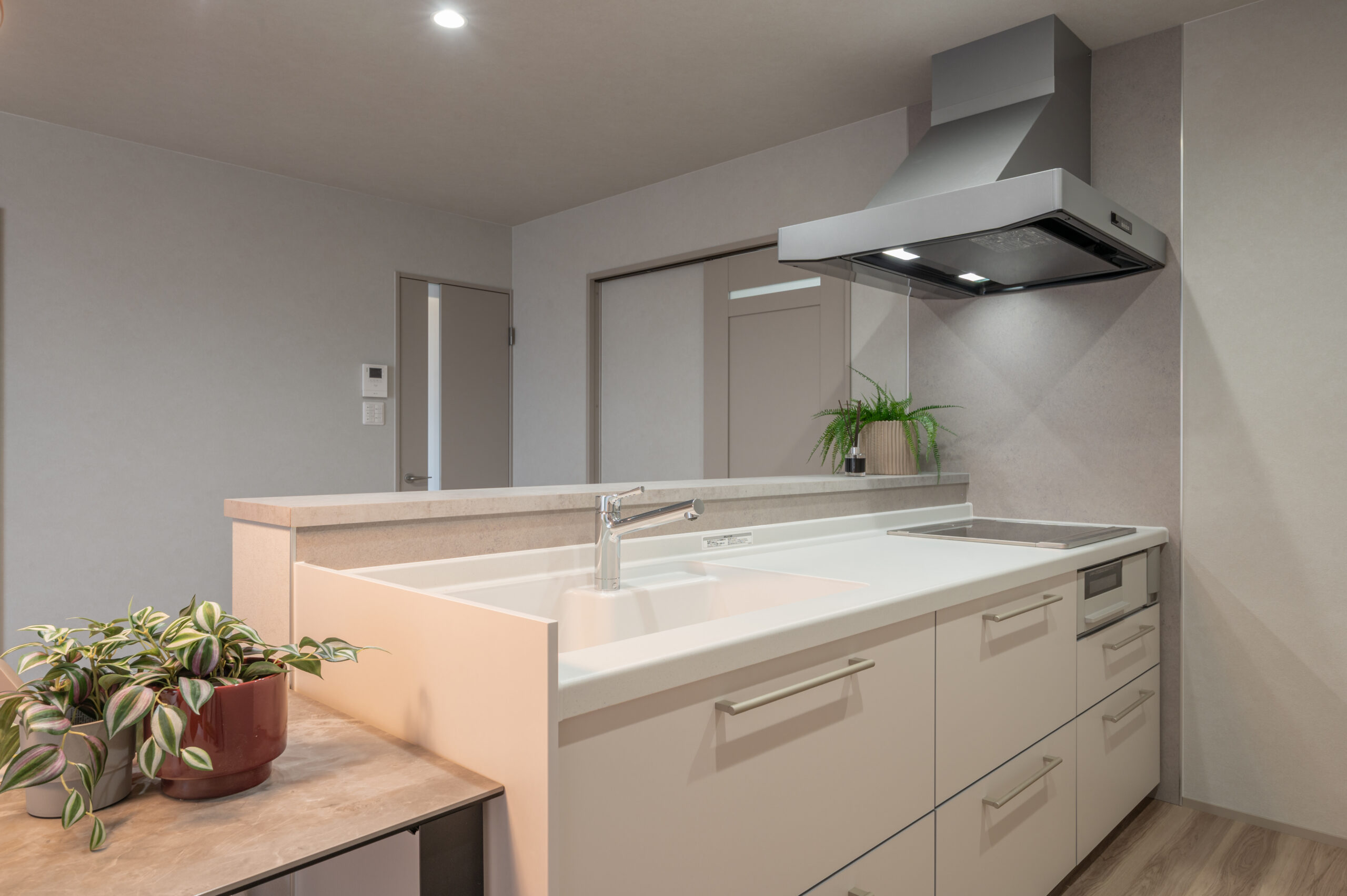 洗練された空間へ。デザイン×機能性を両立したマンションリノベーション／A様邸