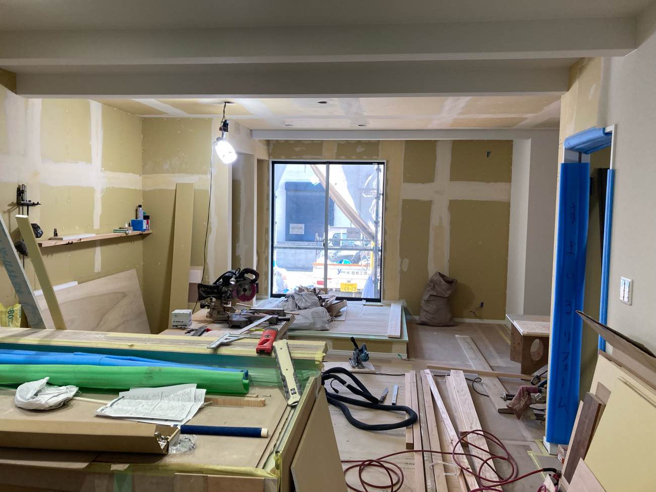 リノベーション中のLDK