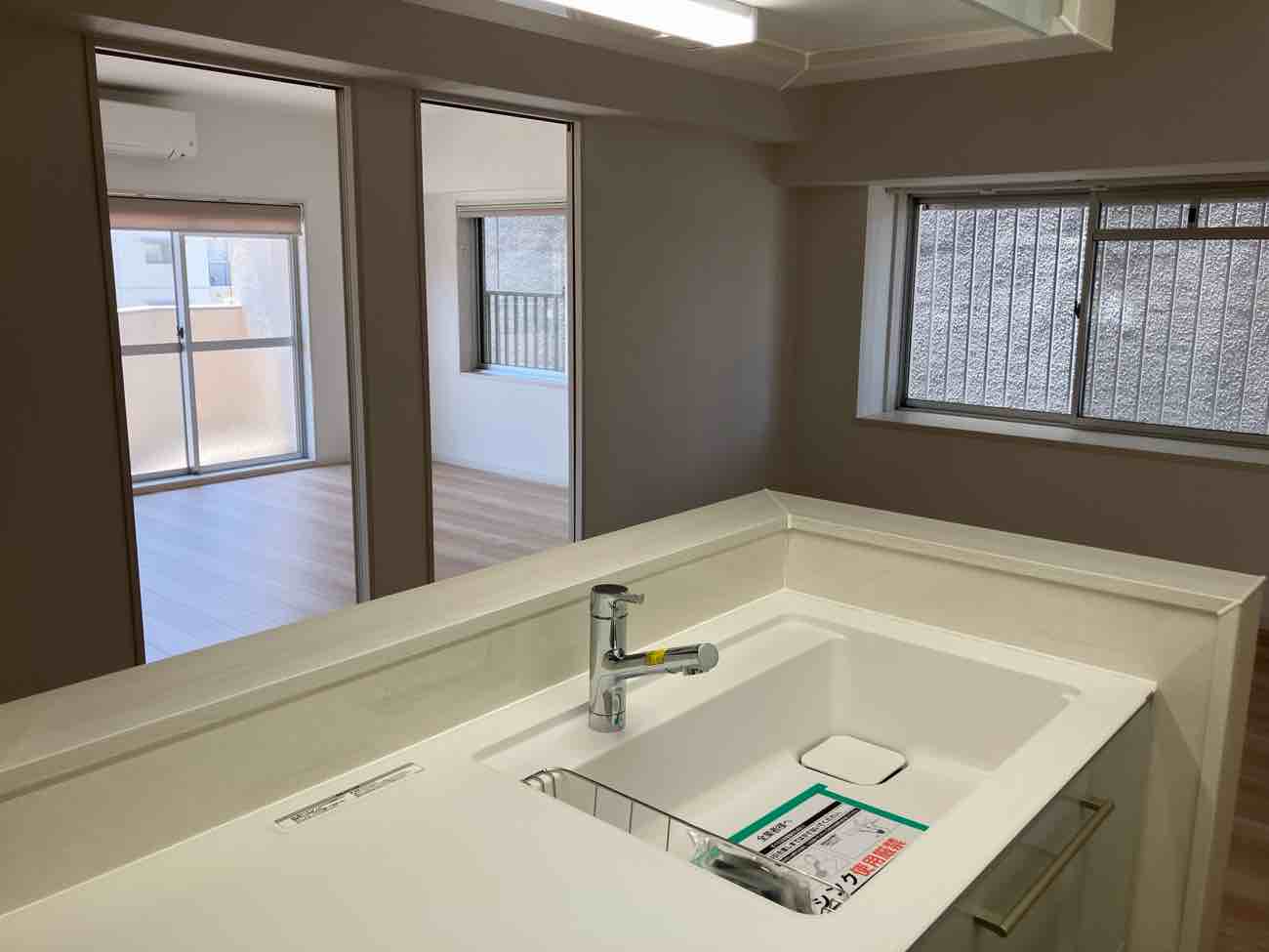 リノベーション後のキッチン