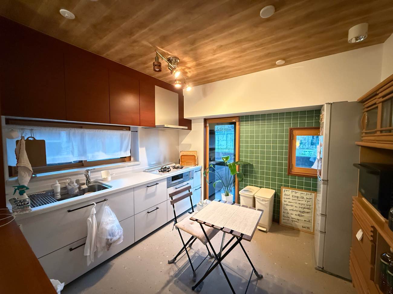 施工後のキッチンスペース