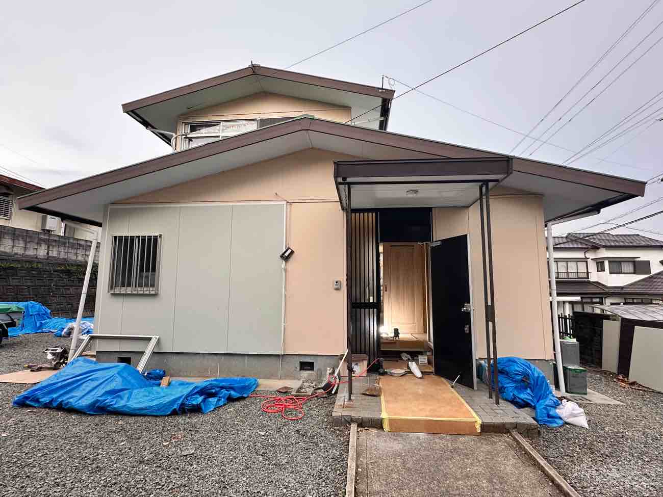 リフォーム中の外観