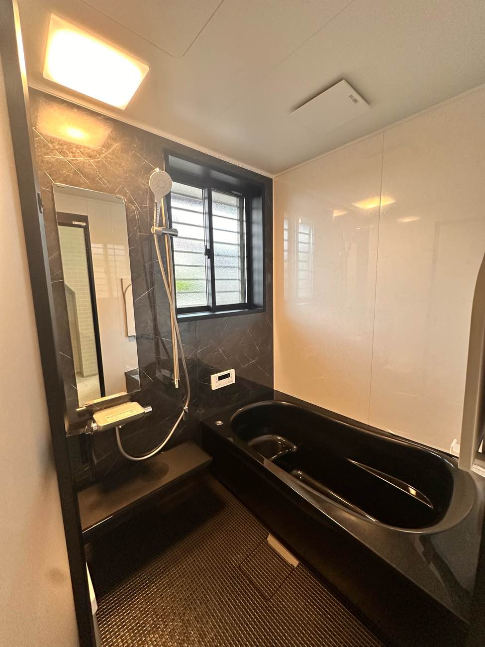 1階で完結する暮らしへ。耐力壁に配慮した全面リノベーション／F様邸