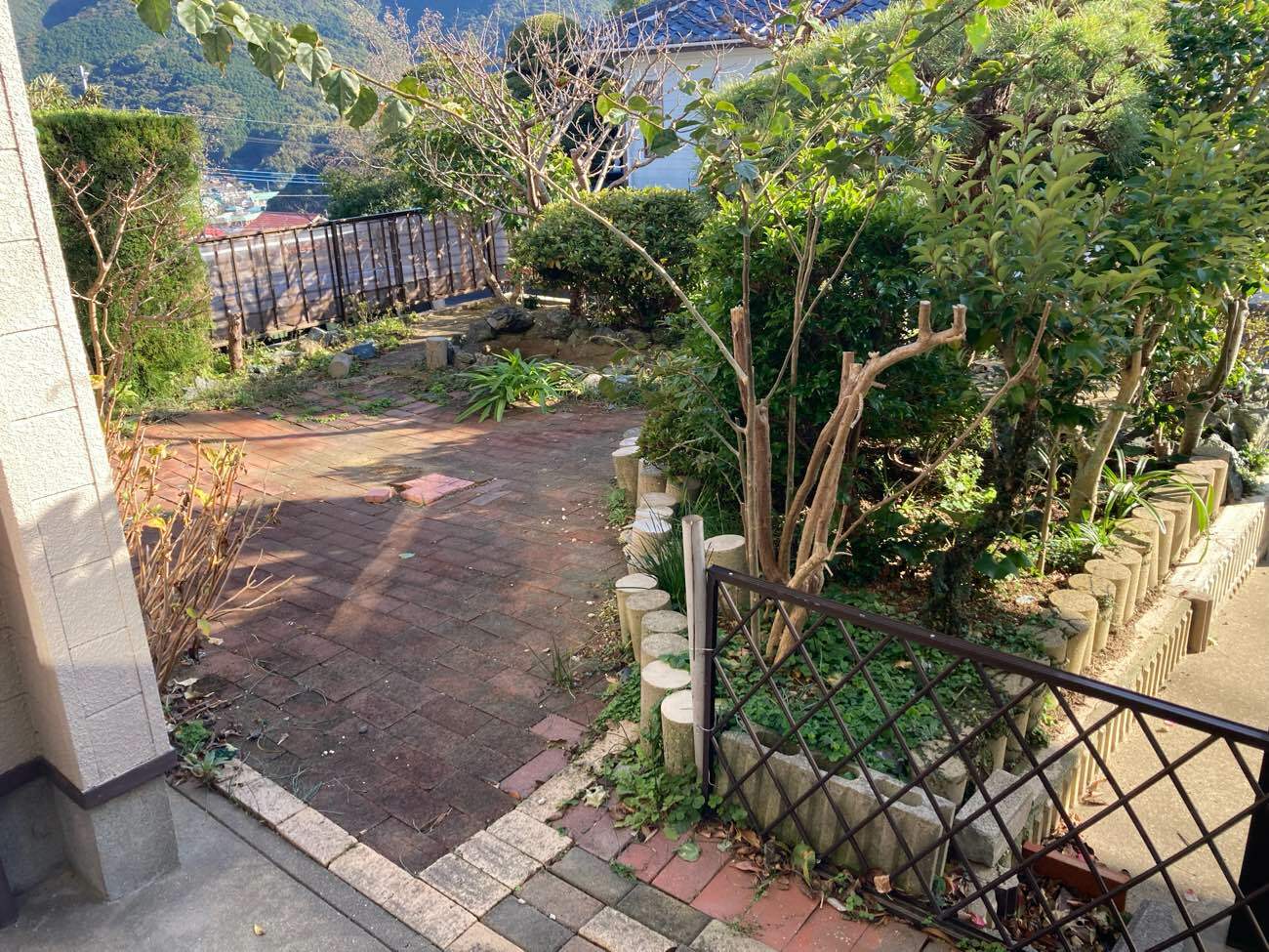 庭を整理して実現した、ゆとりある駐車場計画／H様邸