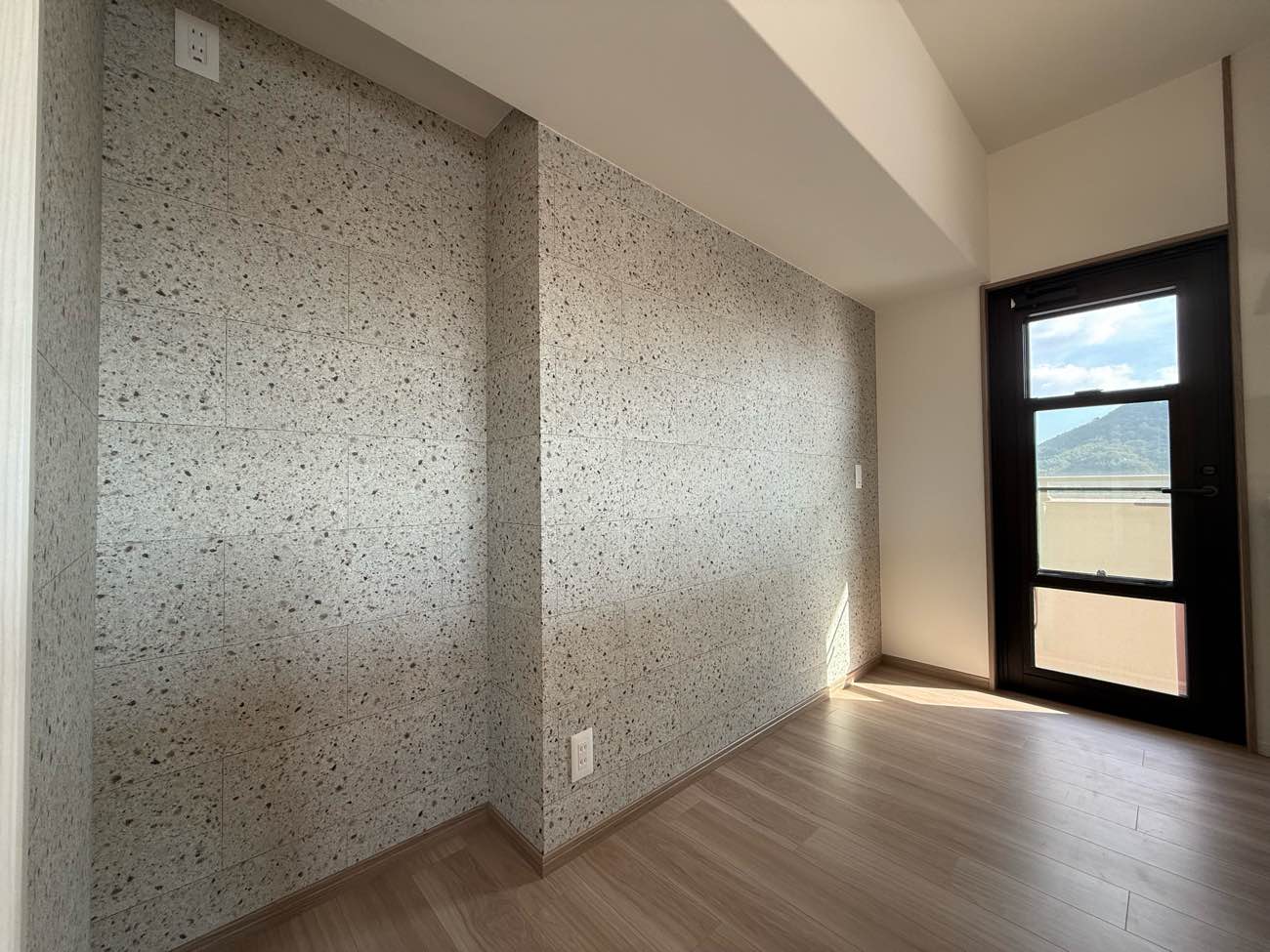 上質な水まわりと建具の工夫で叶えた、心地よい住まい