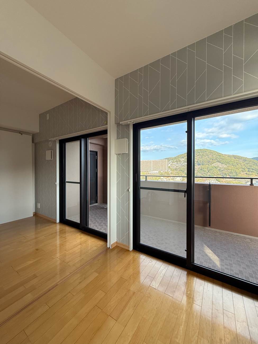 上質な水まわりと建具の工夫で叶えた、心地よい住まい