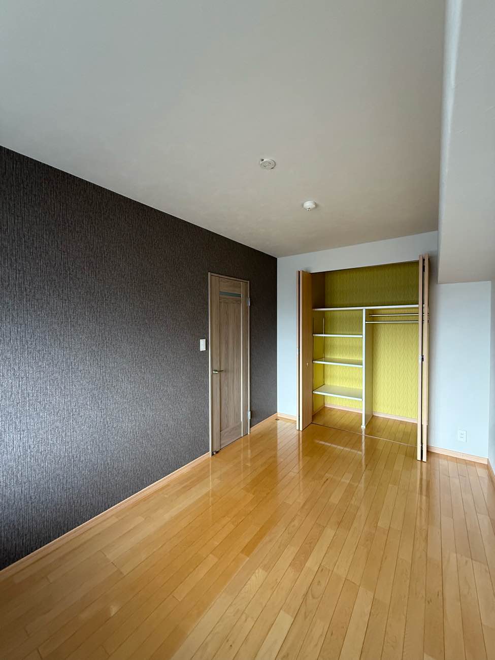 上質な水まわりと建具の工夫で叶えた、心地よい住まい