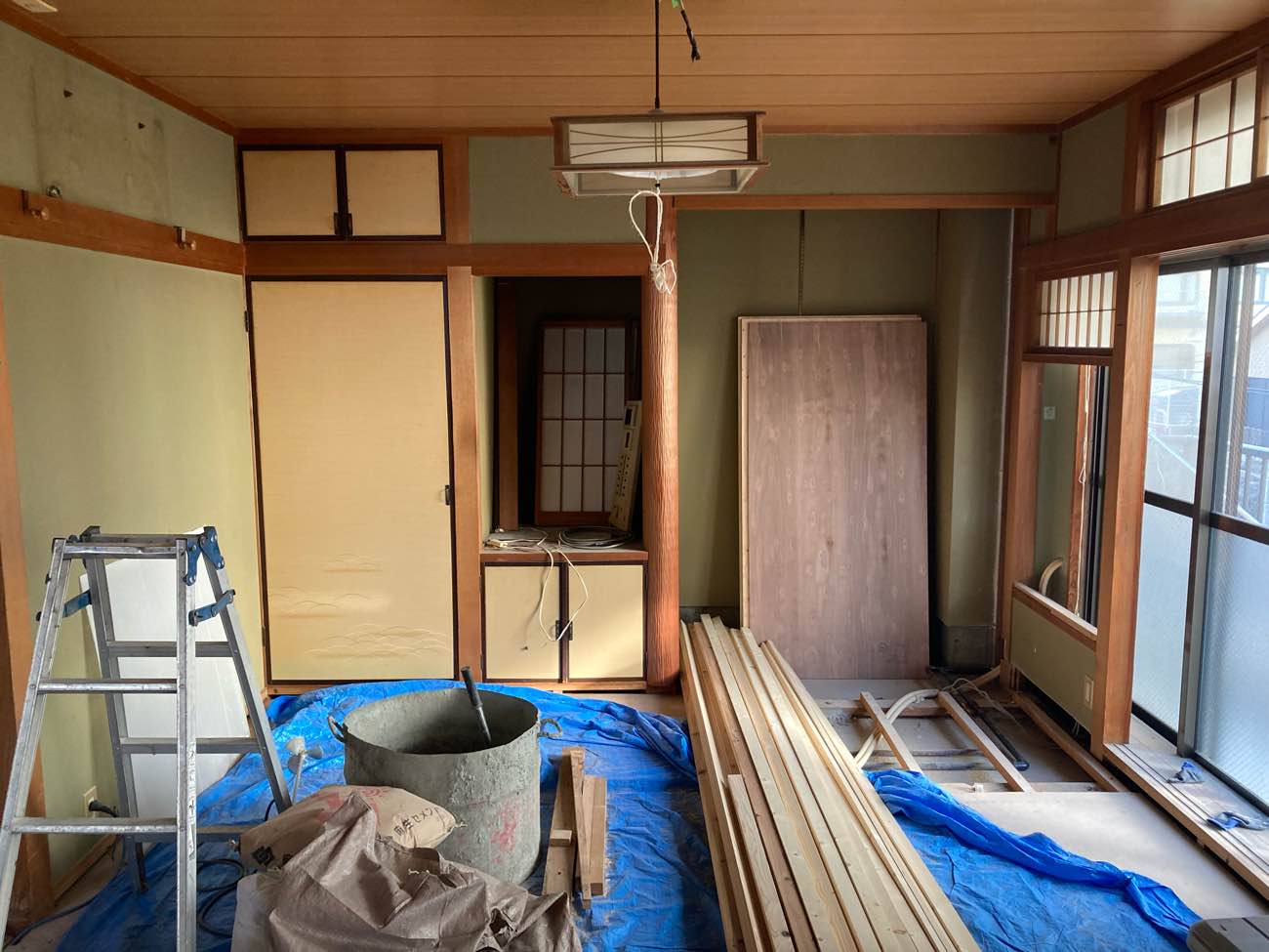 内装工事中の和室