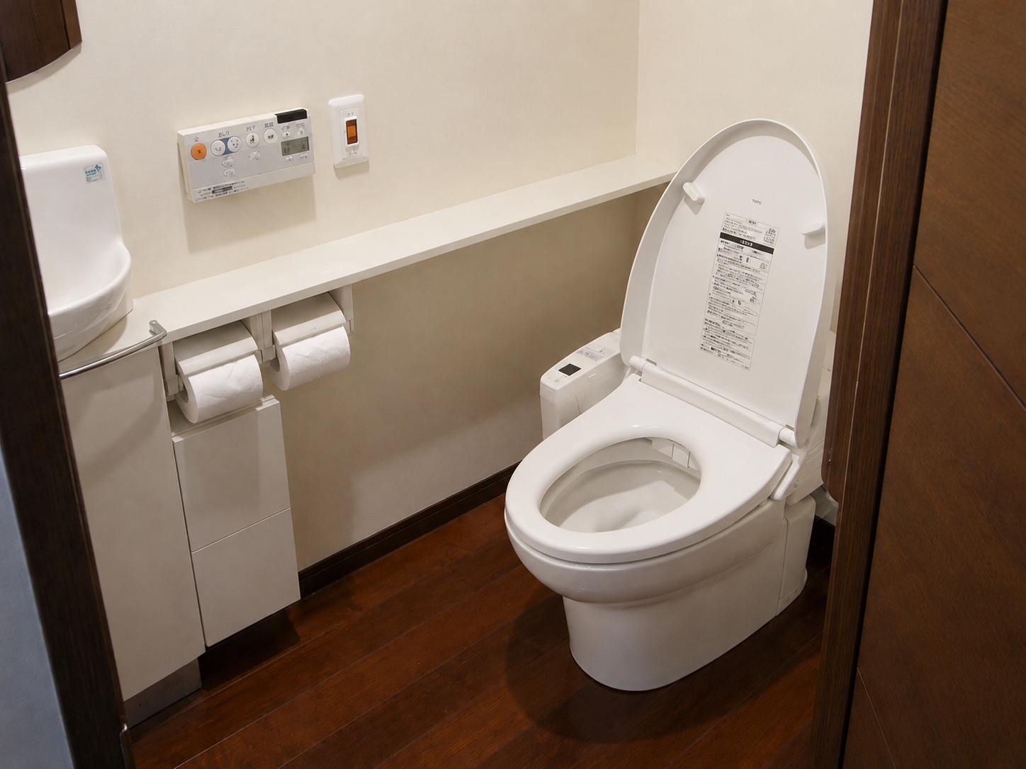 輸入タイルと無垢で描くフルリノベ｜長崎市リノベーション｜すまいるリノベーション