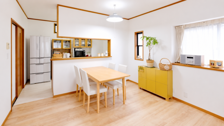 サンプルを重ねて選んだ、理想に近い内装の住まい ── F様邸 住宅リノベーション工事／長崎市